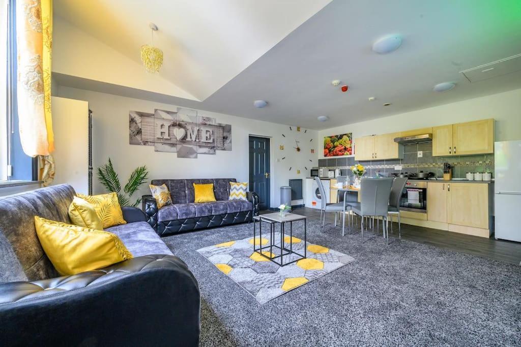 -F5Gh- For Relaxed & Cosy Stay, Free Parking, Wifi Leeds  Exterior foto